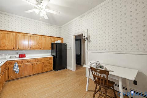 Tiny photo for 664 Boulevard, Colonial Heights, VA 23834 (MLS # 2622759)