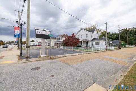 Tiny photo for 664 Boulevard, Colonial Heights, VA 23834 (MLS # 2622759)