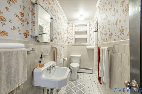 Tiny photo for 664 Boulevard, Colonial Heights, VA 23834 (MLS # 2622759)