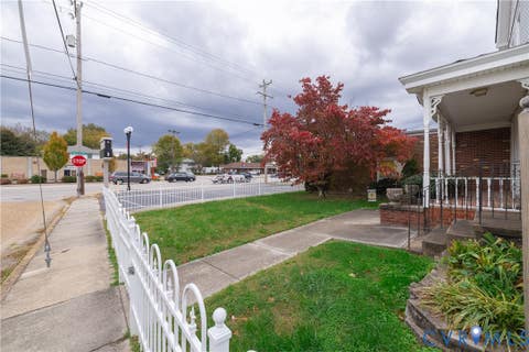 Tiny photo for 664 Boulevard, Colonial Heights, VA 23834 (MLS # 2622759)