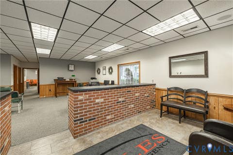Tiny photo for 664 Boulevard, Colonial Heights, VA 23834 (MLS # 2622759)