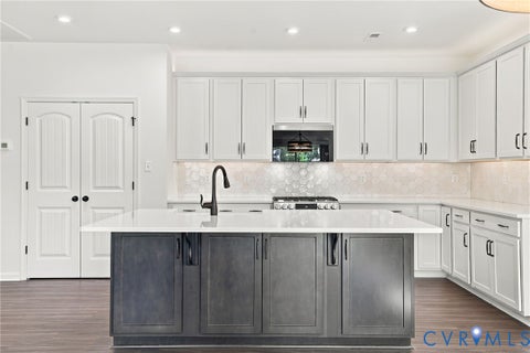 Tiny photo for 7712 Hawthorne Avenue, Henrico, VA 23227 (MLS # 2625849)