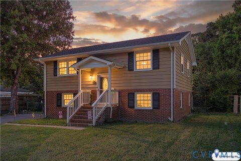 Photo of 832 Rosemont Road, Richmond, VA 23224 (MLS # 2620921)