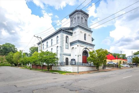 2000 E Broad Street Richmond VA 23223