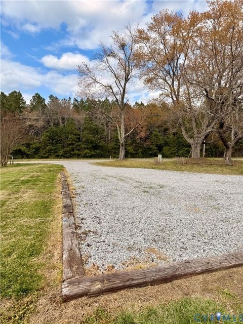 Tiny photo for 16404 Old Cryors Road, Mc Kenney, VA 23872 (MLS # 2607993)