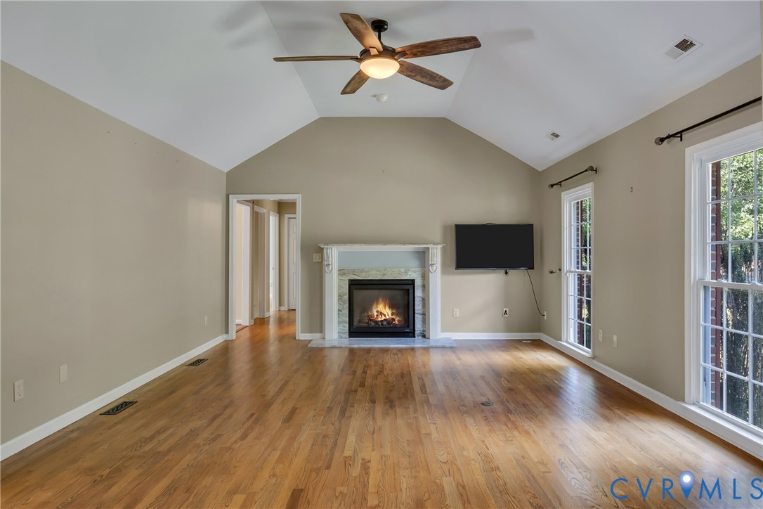 114 W Pebble Beach Drive
