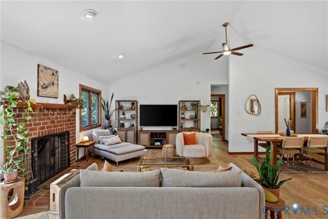 Tiny photo for 11401 Pinhook Road, Rockville, VA 23146 (MLS # 2628005)