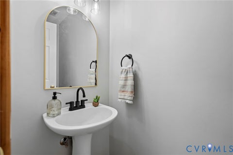 Tiny photo for 11401 Pinhook Road, Rockville, VA 23146 (MLS # 2628005)