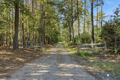 Tiny photo for 11401 Pinhook Road, Rockville, VA 23146 (MLS # 2628005)