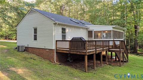 Tiny photo for 19460 Turkey Road, Oilville, VA 23146 (MLS # 2625368)