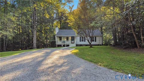 Tiny photo for 19460 Turkey Road, Oilville, VA 23146 (MLS # 2625368)