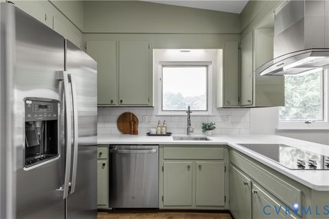 Tiny photo for 109 Breezy Hill Drive, Colonial Heights, VA 23834 (MLS # 2617032)