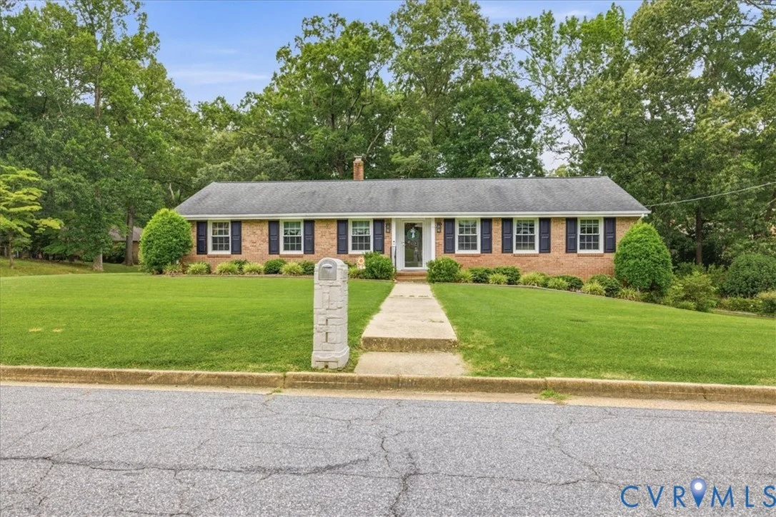 1117 Oakwood Drive