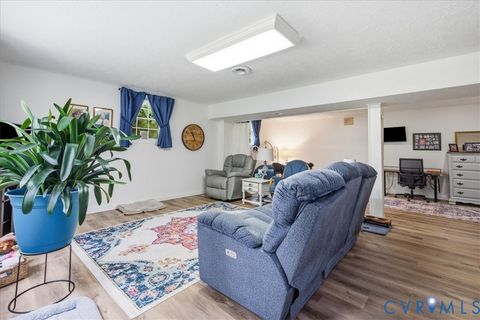Tiny photo for 1117 Oakwood Drive, Colonial Heights, VA 23834 (MLS # 2618319)