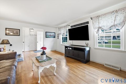 Tiny photo for 1117 Oakwood Drive, Colonial Heights, VA 23834 (MLS # 2618319)