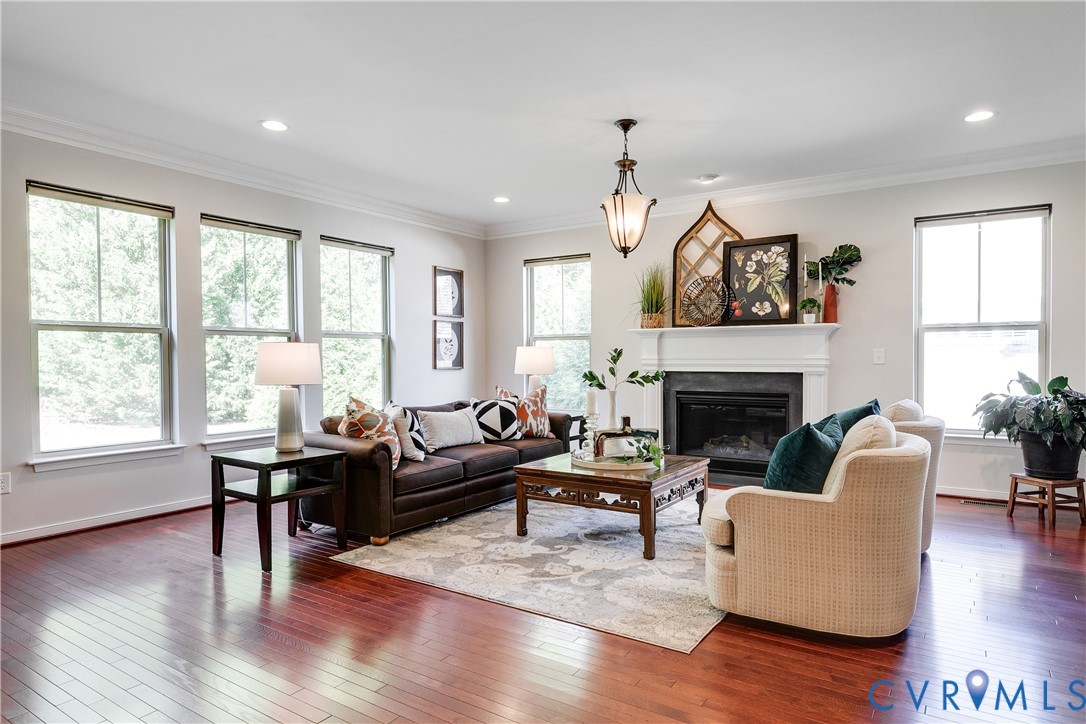 157 Buttonbush
