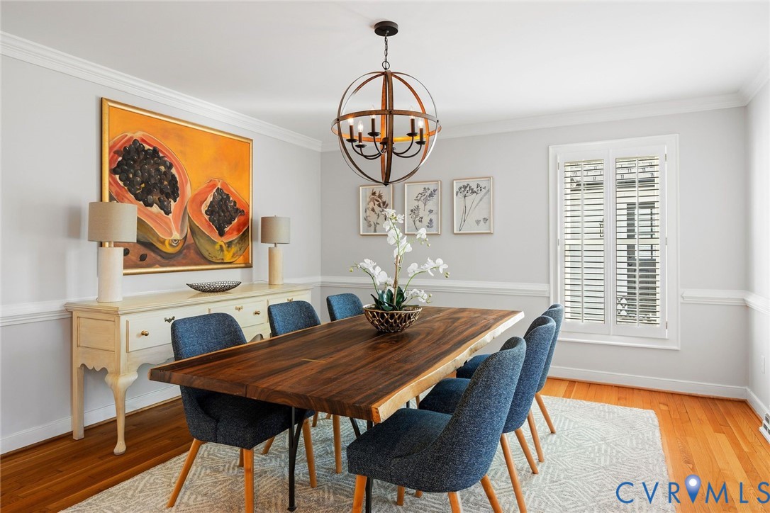 9804 Kingsbridge Road