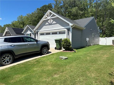 Tiny photo for 6915 Healy Avenue, Gloucester, VA 23061 (MLS # 2527453)