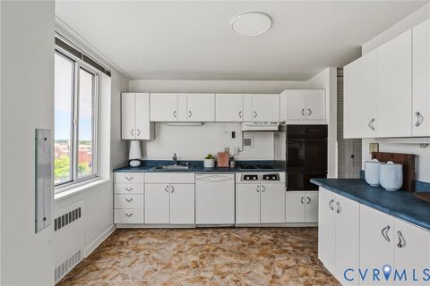 Tiny photo for 5100 Monument Avenue #503, Richmond, VA 23230 (MLS # 2611646)