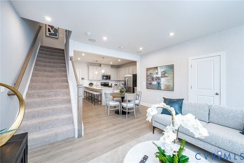 Tiny photo for 1041 N Lombardy Street #A, Richmond, VA 23220 (MLS # 2611294)