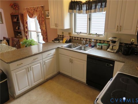 Tiny photo for 6157 Stronghold Drive, Mechanicsville, VA 23111 (MLS # 2605316)