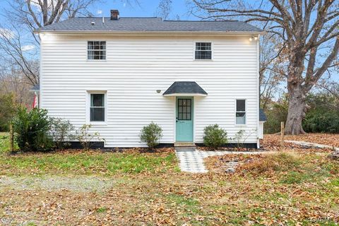 A home in Amelia