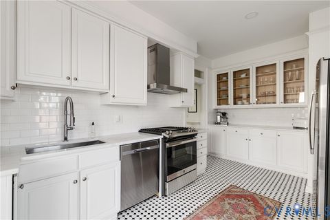 Tiny photo for 307 N 31st St, Richmond, VA 23223 (MLS # 2608779)