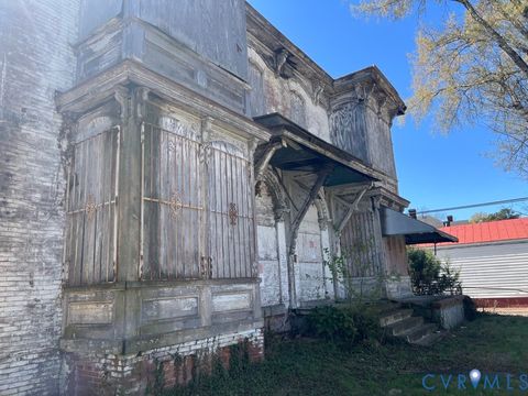 Tiny photo for 646 W Washington Street, Petersburg, VA 23803 (MLS # 2612632)