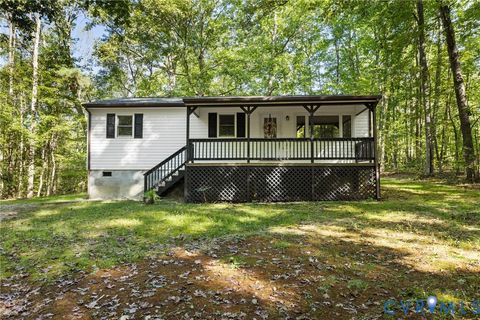 Photo of 2925 Edith Lane, Powhatan, VA 23139 (MLS # 2527381)