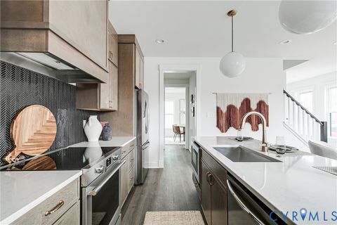 Tiny photo for 1827 W Cary Street #D, Richmond, VA 23220 (MLS # 2601246)