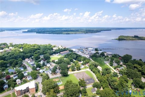 Tiny photo for 1103 Burnside Street, Hopewell, VA 23860 (MLS # 2600090)