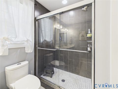 Tiny photo for 3706 Glenwood Avenue, Richmond, VA 23223 (MLS # 2609075)