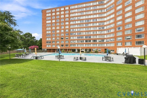 Tiny photo for 5100 Monument Avenue #914, Richmond, VA 23230 (MLS # 2623513)