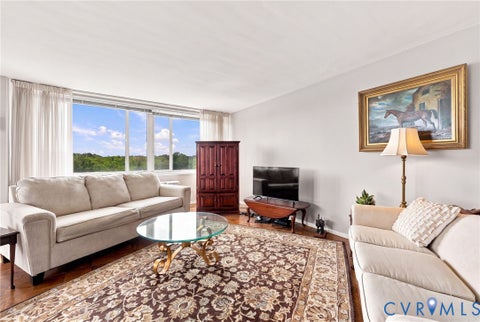 Tiny photo for 5100 Monument Avenue #914, Richmond, VA 23230 (MLS # 2623513)