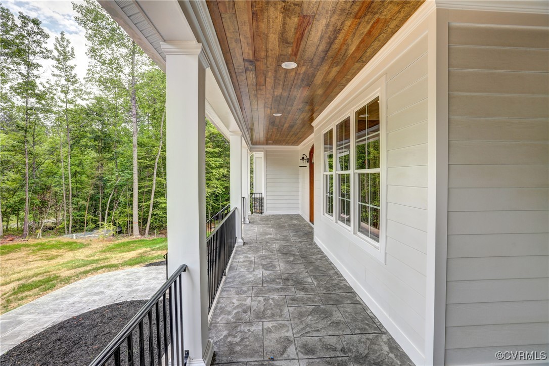 1534 Smokey Ridge Road