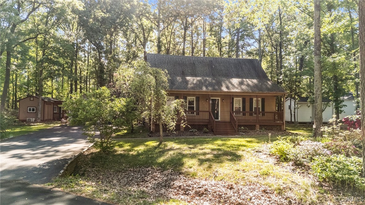 3901 Lintz Lane