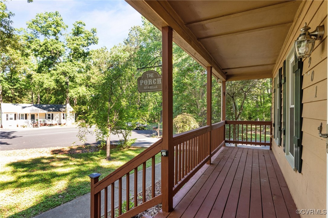 3901 Lintz Lane