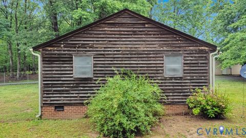 Tiny photo for 2715 Bethany Church Road, Bumpass, VA 23024 (MLS # 2613890)
