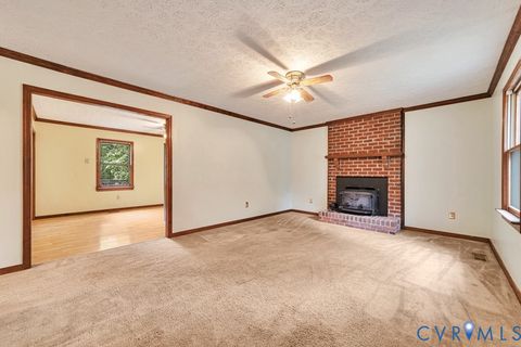 Tiny photo for 2715 Bethany Church Road, Bumpass, VA 23024 (MLS # 2613890)