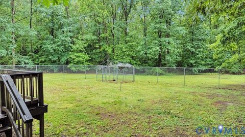 Tiny photo for 2715 Bethany Church Road, Bumpass, VA 23024 (MLS # 2613890)