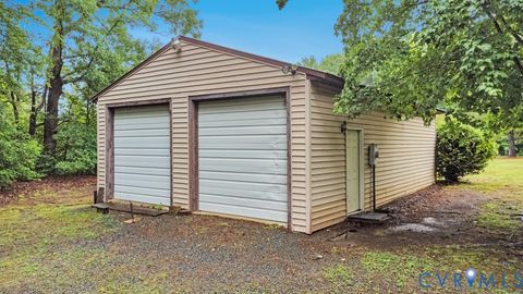 Tiny photo for 2715 Bethany Church Road, Bumpass, VA 23024 (MLS # 2613890)