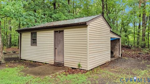 Tiny photo for 2715 Bethany Church Road, Bumpass, VA 23024 (MLS # 2613890)