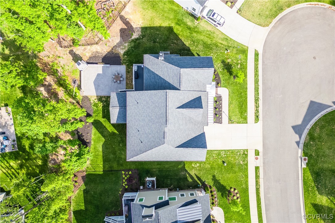 6606 Stonewolf Court