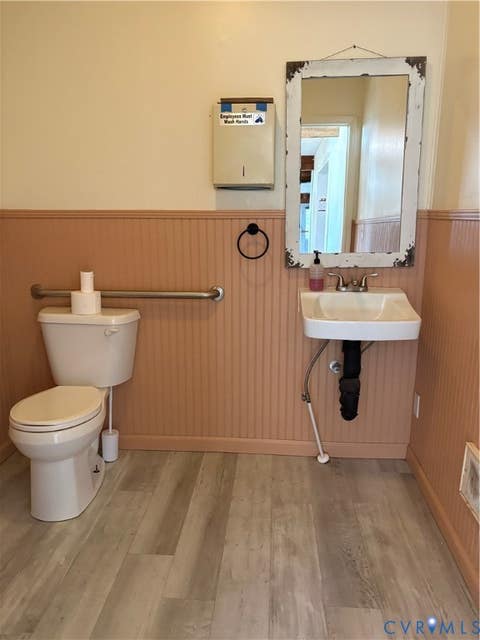 Tiny photo for 2030 Broad Street Road, Maidens, VA 23102 (MLS # 2621272)