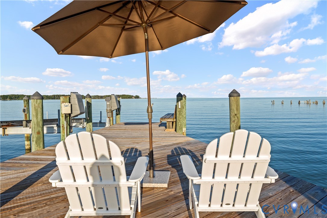 2515 Fleets Bay Road