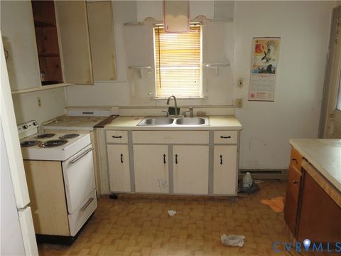 Tiny photo for 18 N Grove Avenue, Henrico, VA 23075 (MLS # 2612163)