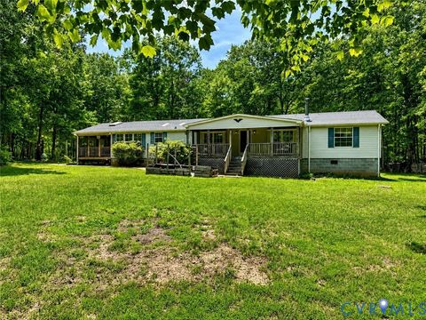 Tiny photo for 2229 Texas School Road, Wingina, VA 24599 (MLS # 2616236)