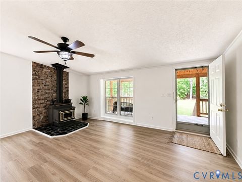 Tiny photo for 2229 Texas School Road, Wingina, VA 24599 (MLS # 2616236)