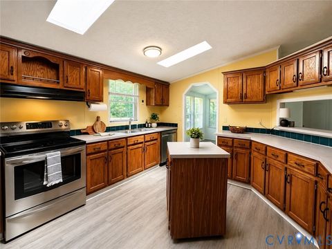 Tiny photo for 2229 Texas School Road, Wingina, VA 24599 (MLS # 2616236)