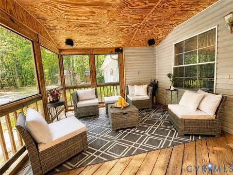 Tiny photo for 2229 Texas School Road, Wingina, VA 24599 (MLS # 2616236)